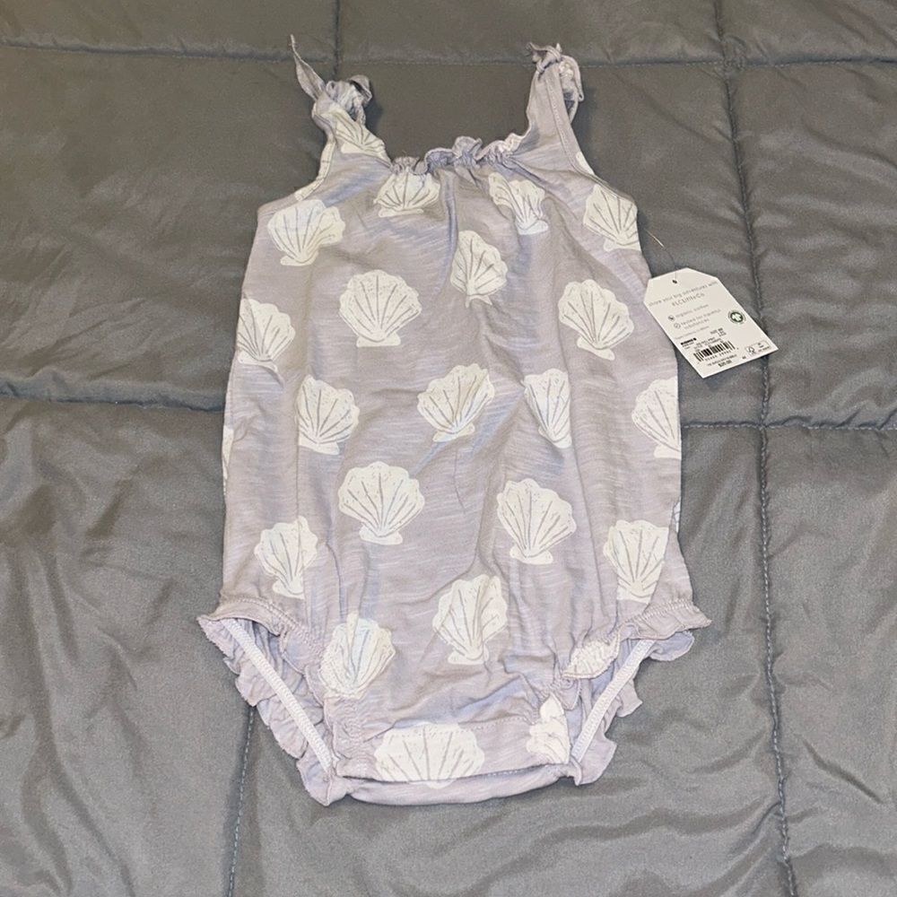 Nwt Lauren Conrad organic cotton seashell onesie